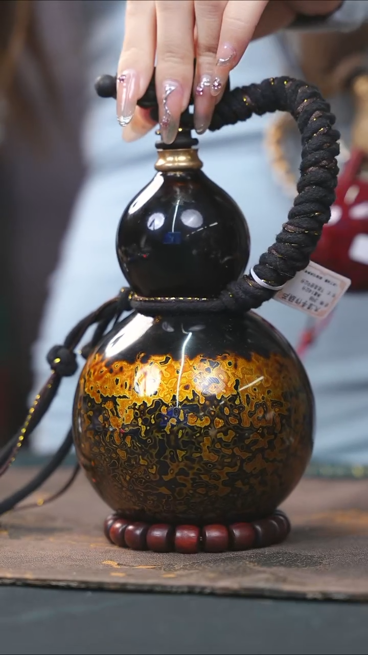 【闪购商品】WK287漆艺酒葫芦不包手串及旋转底座