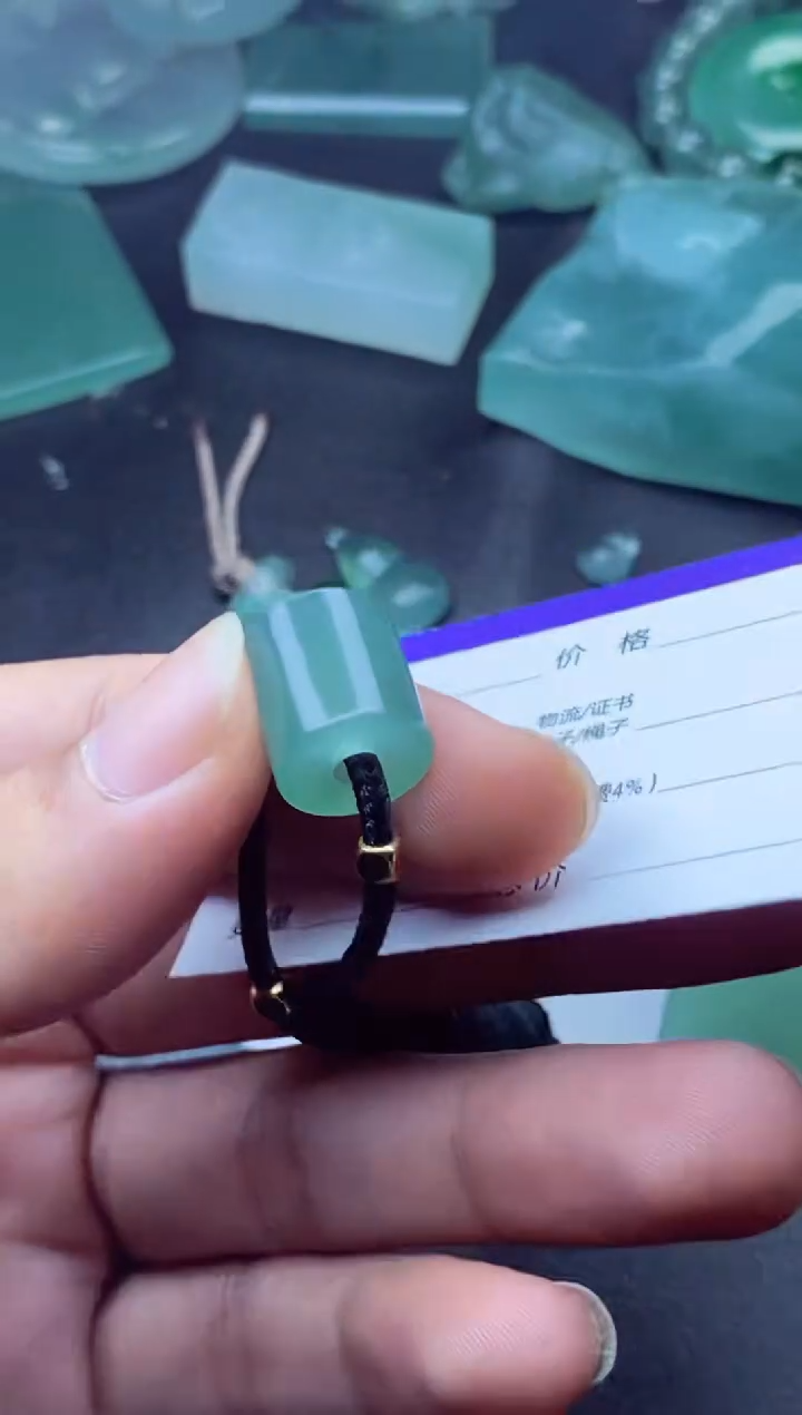 未镶嵌定制翡翠l****nlionlin