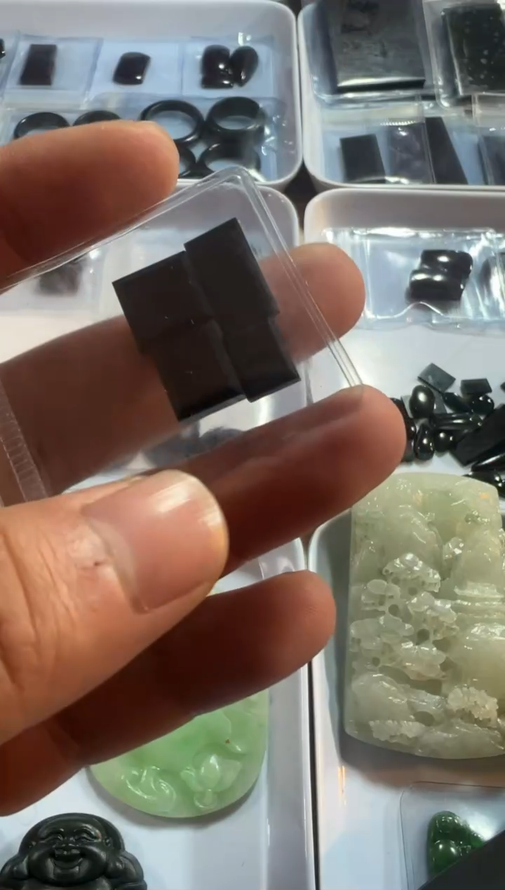 未镶嵌定制翡翠戒面