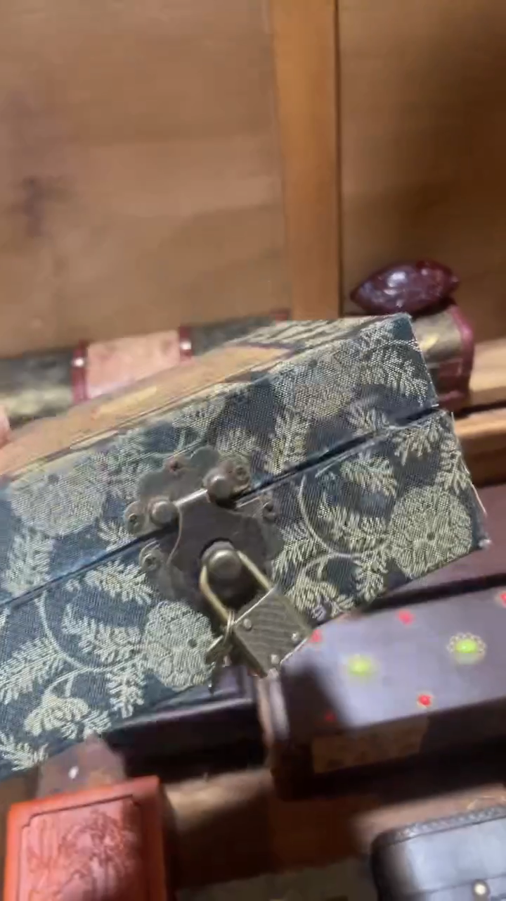 木闪购链接木（佳佳甄选）y器盒