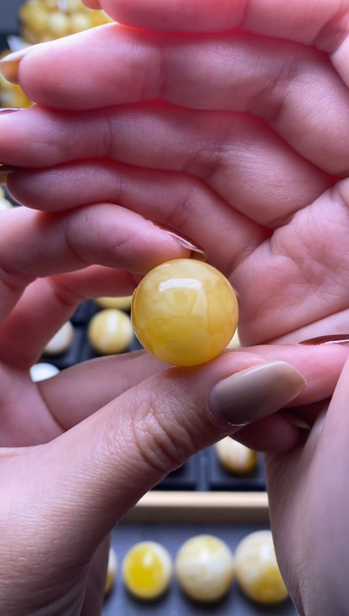 【闪购商品】琥珀裸石未镶嵌大小姐珠宝严选63