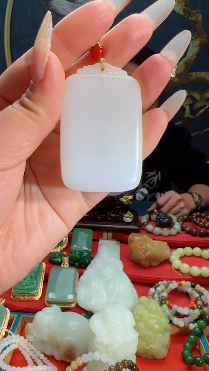 【闪购商品】和田玉吊坠未镶嵌多样性发货拍一发一