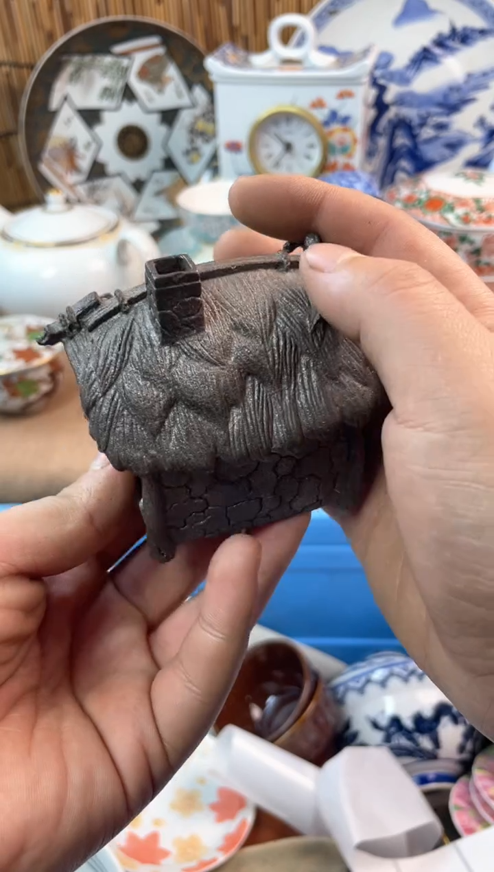 【闪购商品】日式中古no退no换默认微瑕C88