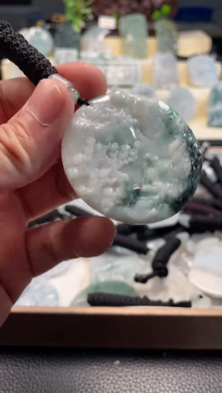 颈饰未镶嵌翡翠11/29/107