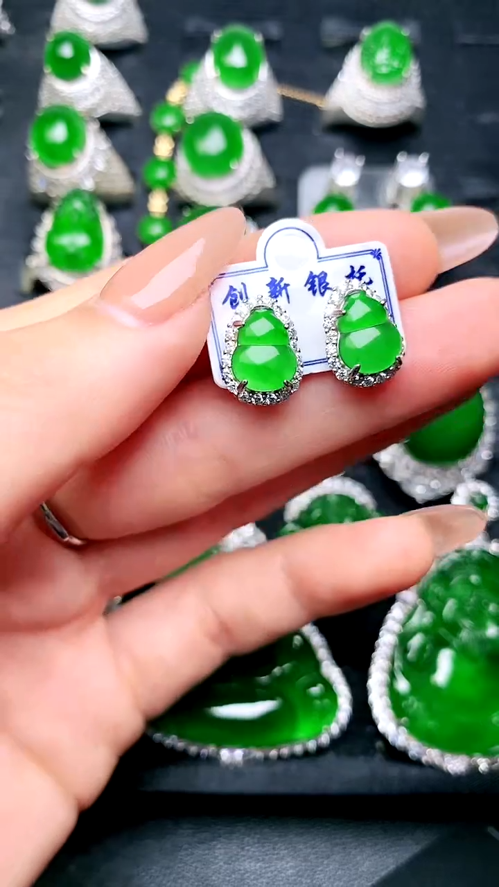 【闪购商品】翡翠耳钉银S925镶嵌耳钉