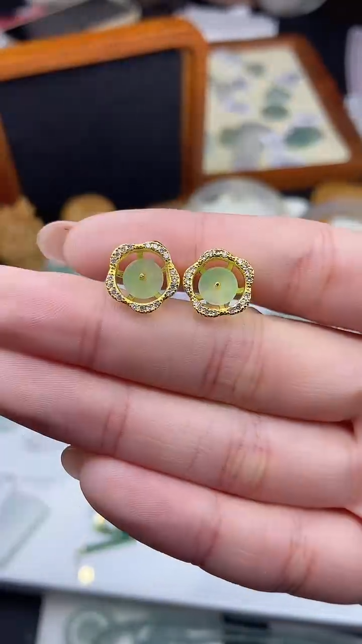 【闪购商品】翡翠耳饰未镶嵌天然翡翠A货-耳钉