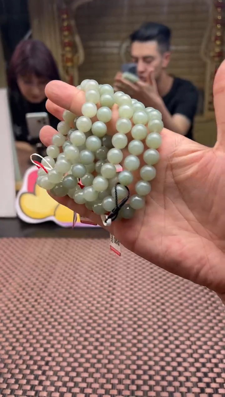 和田玉未镶嵌手串且末料青白玉手串卡10多样性发其一