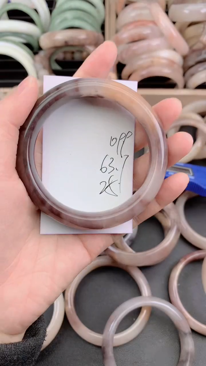 未镶嵌手镯石英质玉099