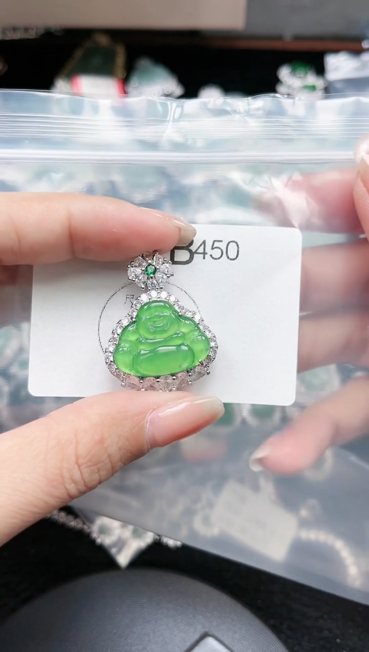 【闪购商品】翡翠颈饰未镶嵌450赠皮绳