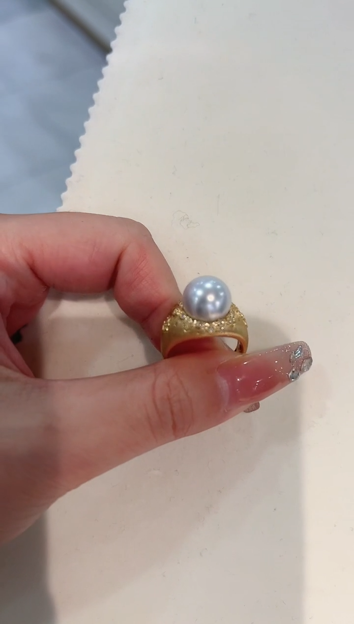 【闪购商品】海水珍珠戒指18K金镶嵌澳白珍珠戒指zzxm