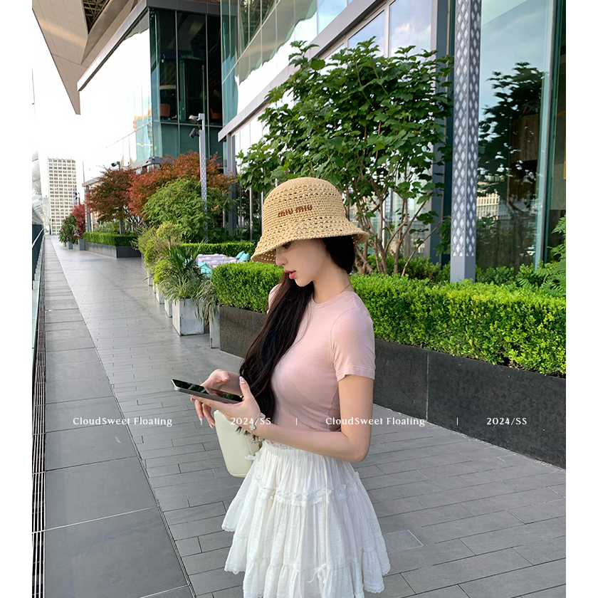 CloudSweet  | 花期少女心/纯欲挖洞设计上衣+花瓣短裙