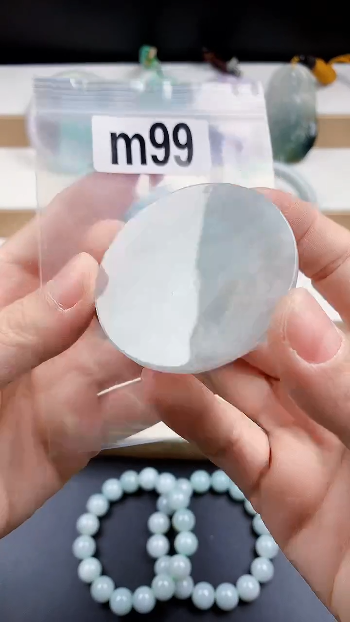 颈饰未镶嵌翡翠天然翡翠吊坠挂件