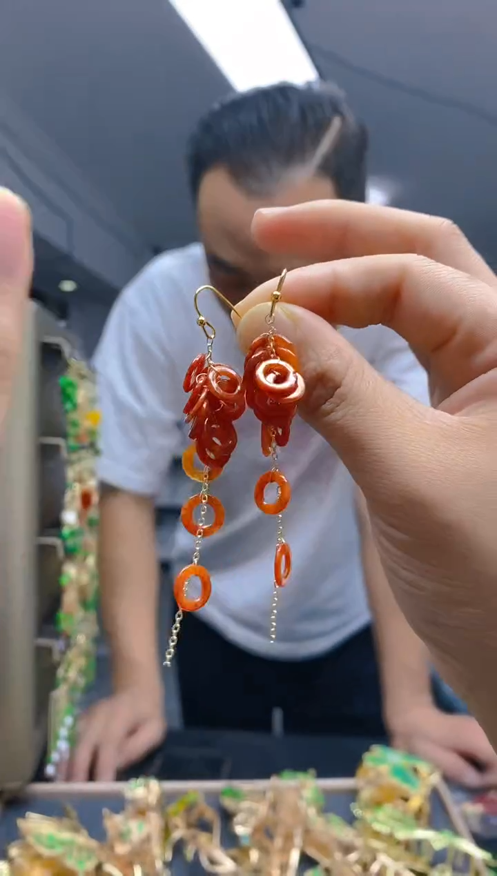 【闪购商品】翡翠耳饰合金100翡翠耳钩