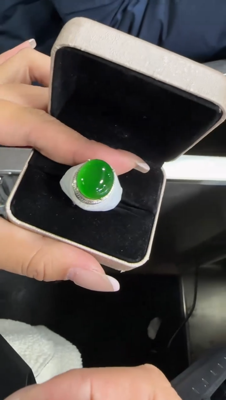【闪购商品】翡翠戒指未镶嵌多样性发货拍一发一