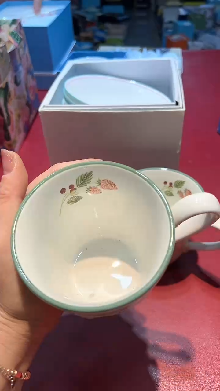 【闪购商品】瓷片锅碗瓢盆一件不剩