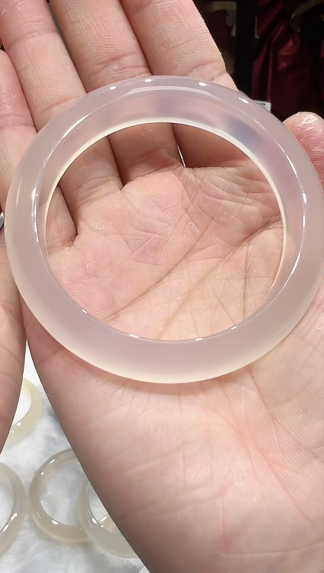 【闪购商品】玛瑙/玉髓手镯未镶嵌56+高冰透