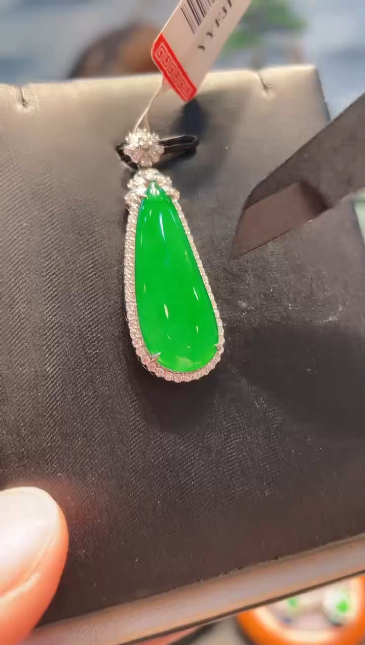 【闪购商品】翡翠颈饰18K金镶嵌A62天然A货翡翠