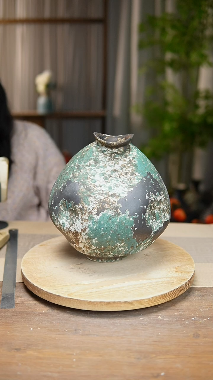 【闪购商品】陶瓷花器涂鸦绿大肚