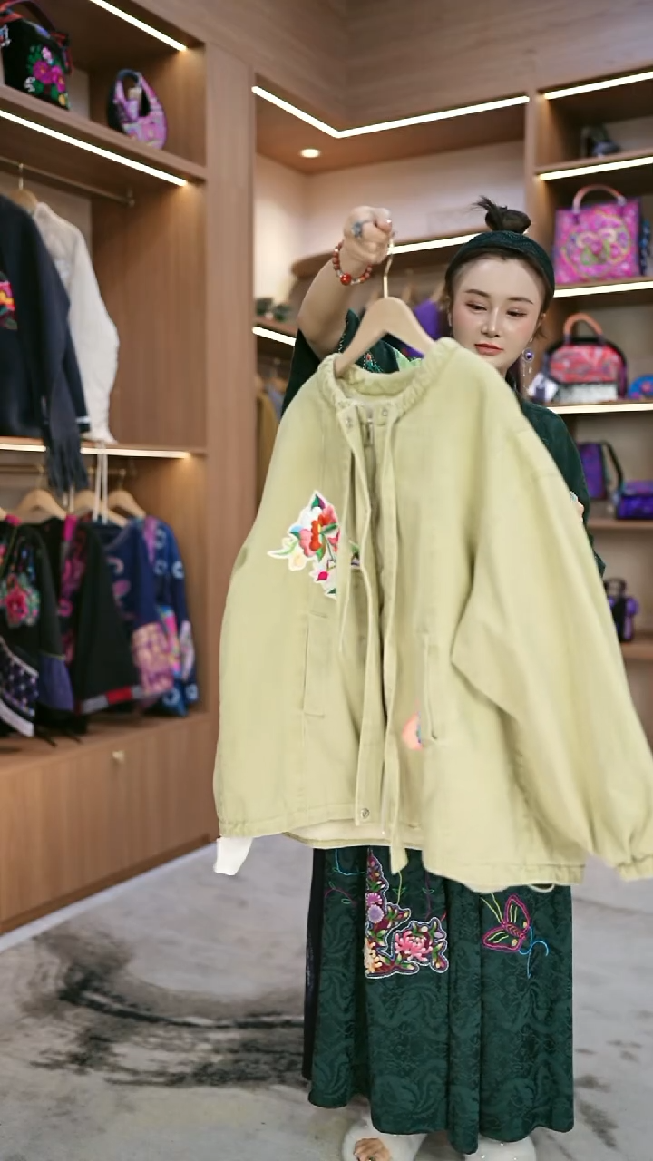 织绣L644黔东南苗族刺绣