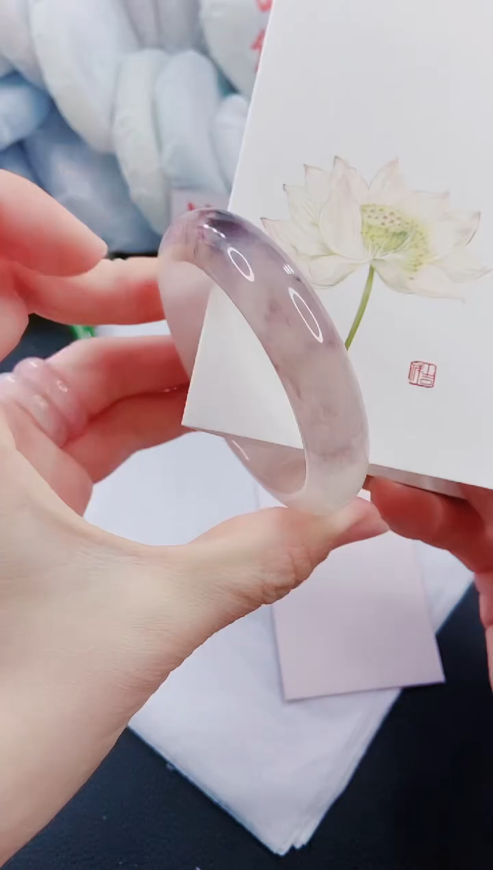 【闪购商品】石英质玉手镯未镶嵌J244-54-55