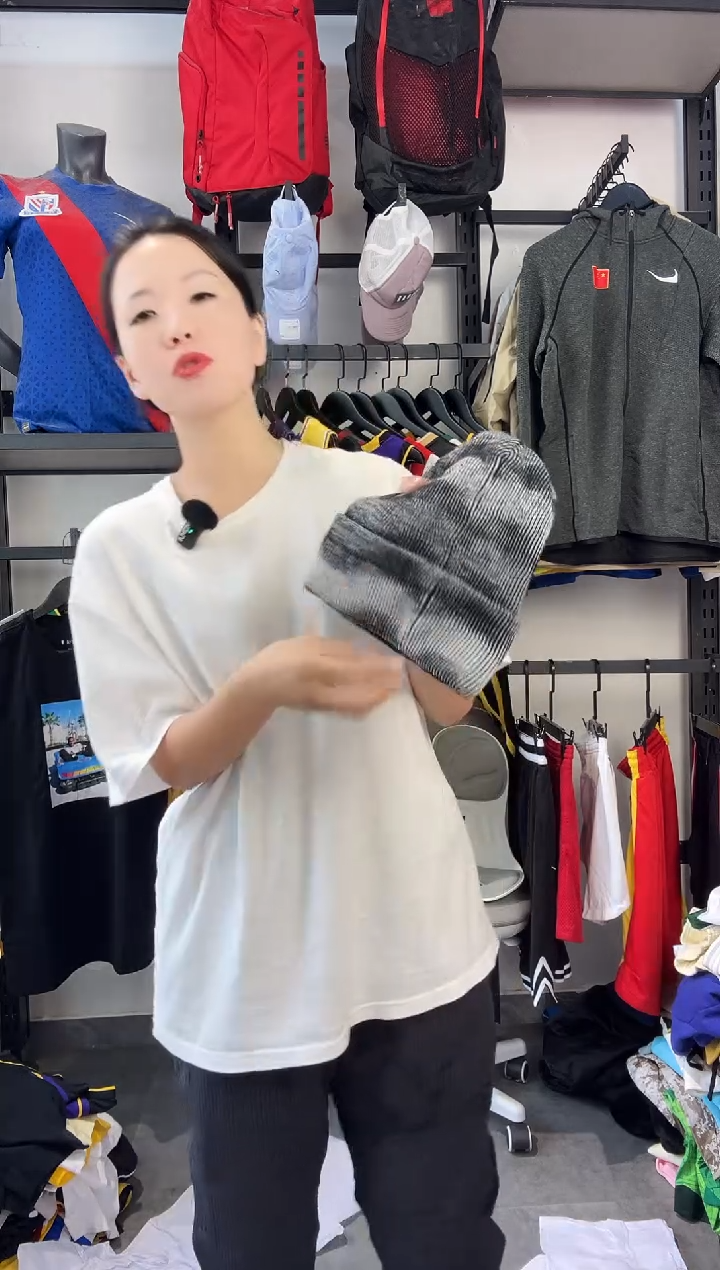 779·编码 瑕疵款直播间过款为准 尺码·