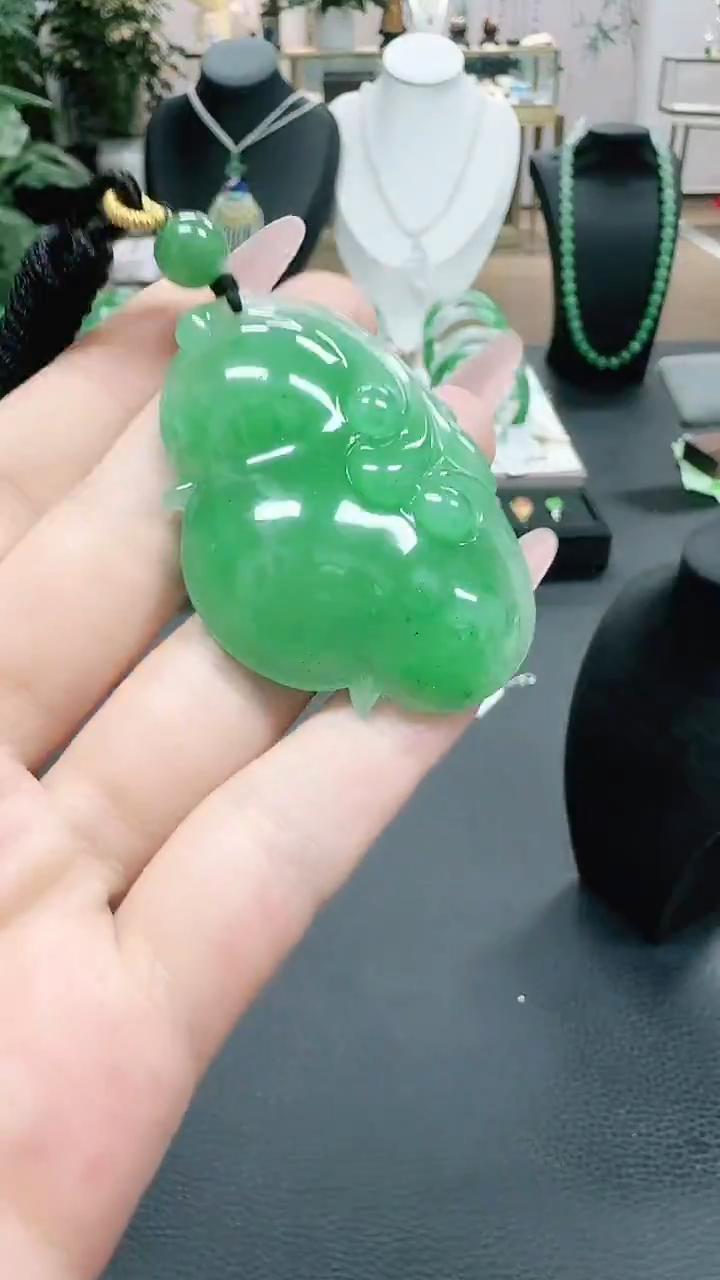 未镶嵌1石英质玉（非洲翠）/7130