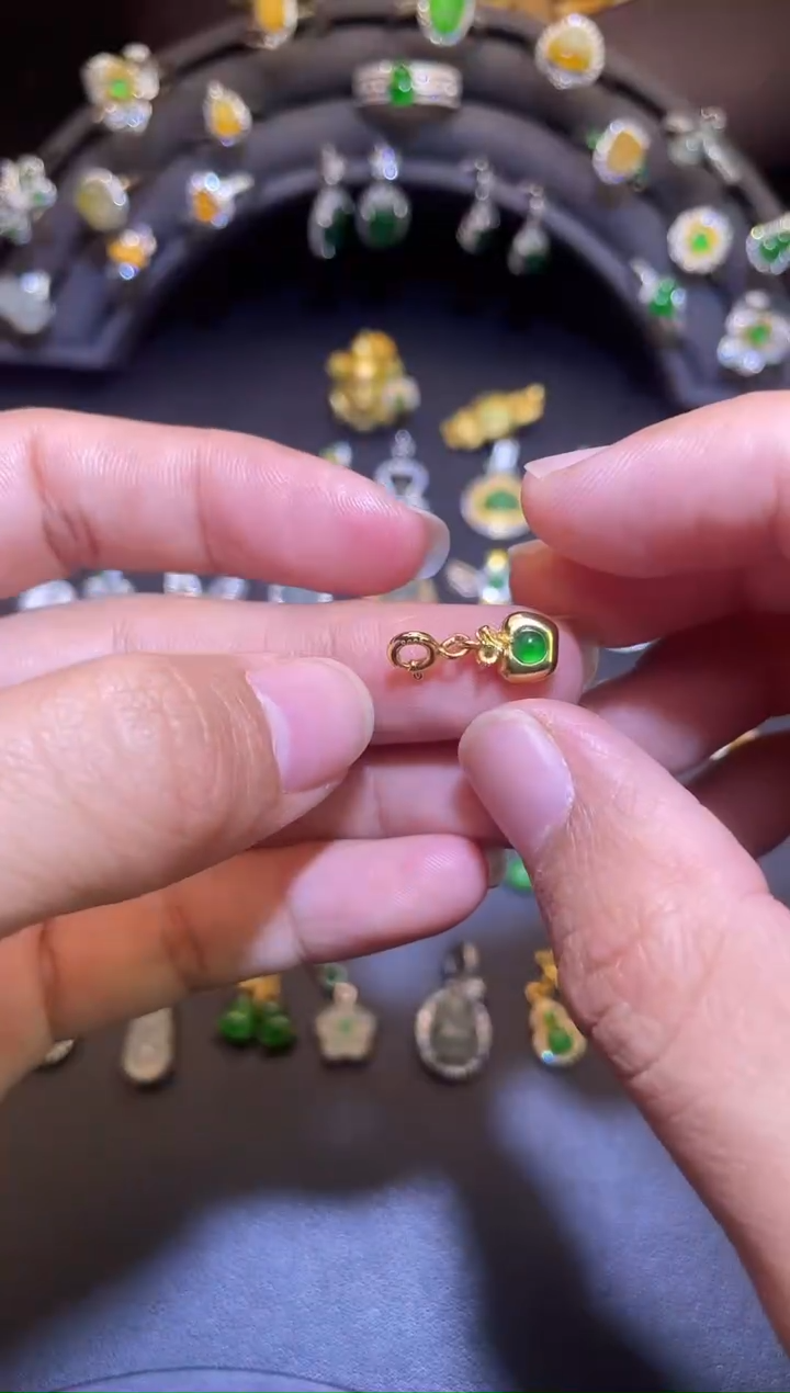 吊坠(不含链)银S925镶嵌翡翠1