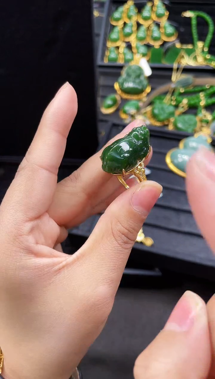 【闪购商品】和田玉戒指银S925镶嵌多样性发一