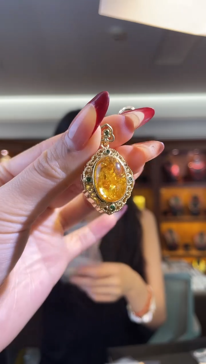 琥珀（花珀）颈饰未镶嵌（多样性发一件）