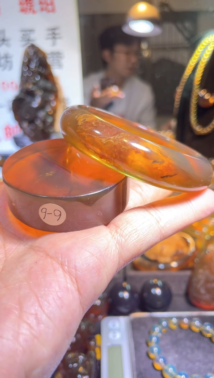 【闪购商品】琥珀裸石未镶嵌金棕飘蜜 手镯宽条56.5