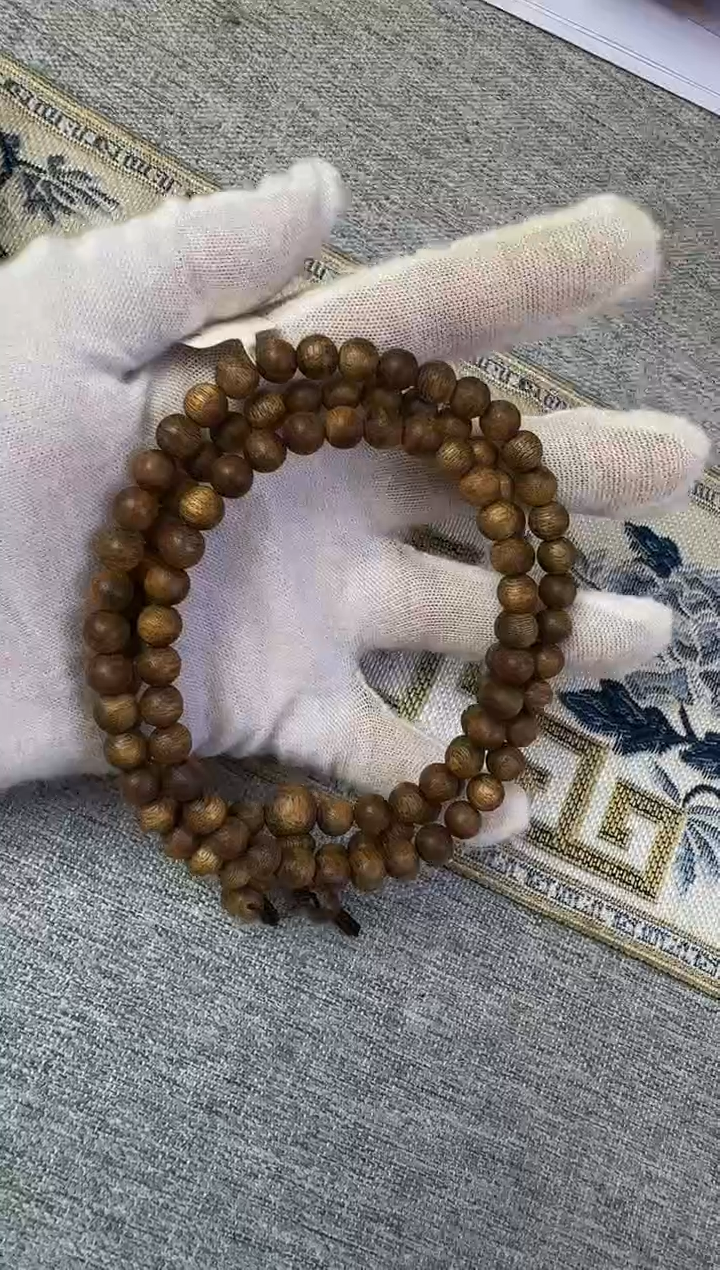 【闪购商品】沉香手串13克+乌身老料多样性发货一条