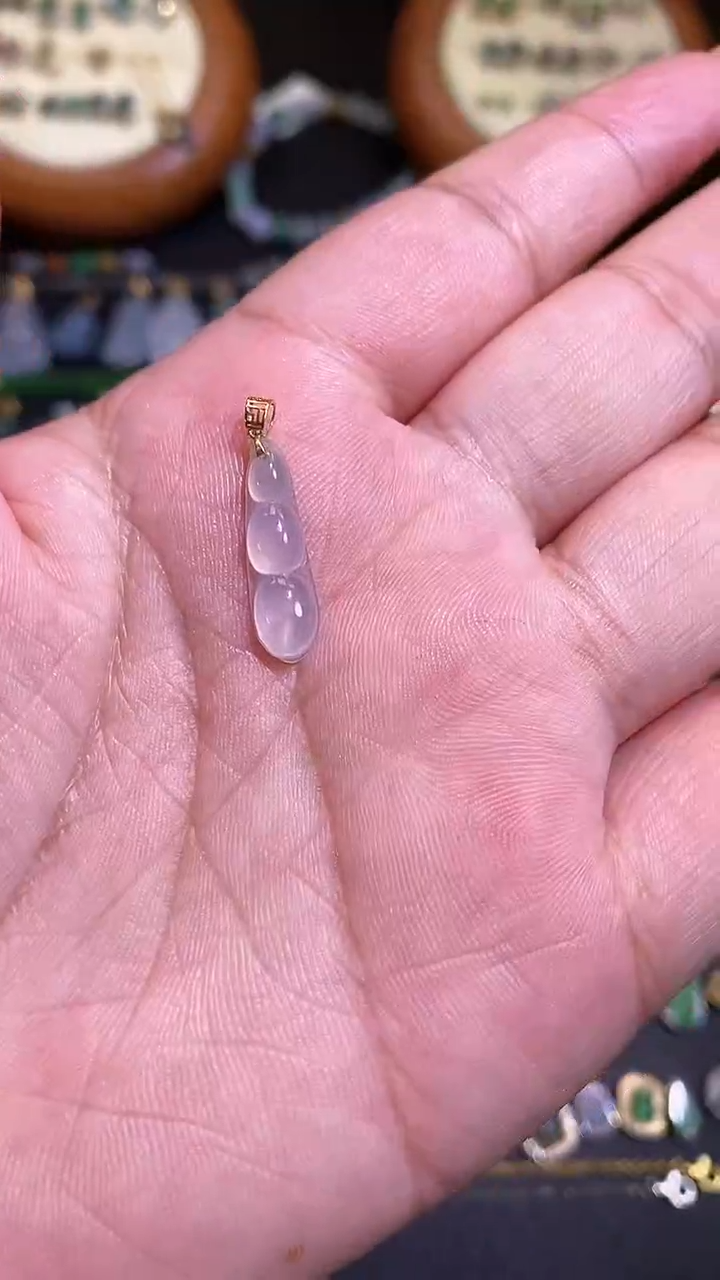 【闪购商品】翡翠吊坠(不含链)18K金镶嵌1