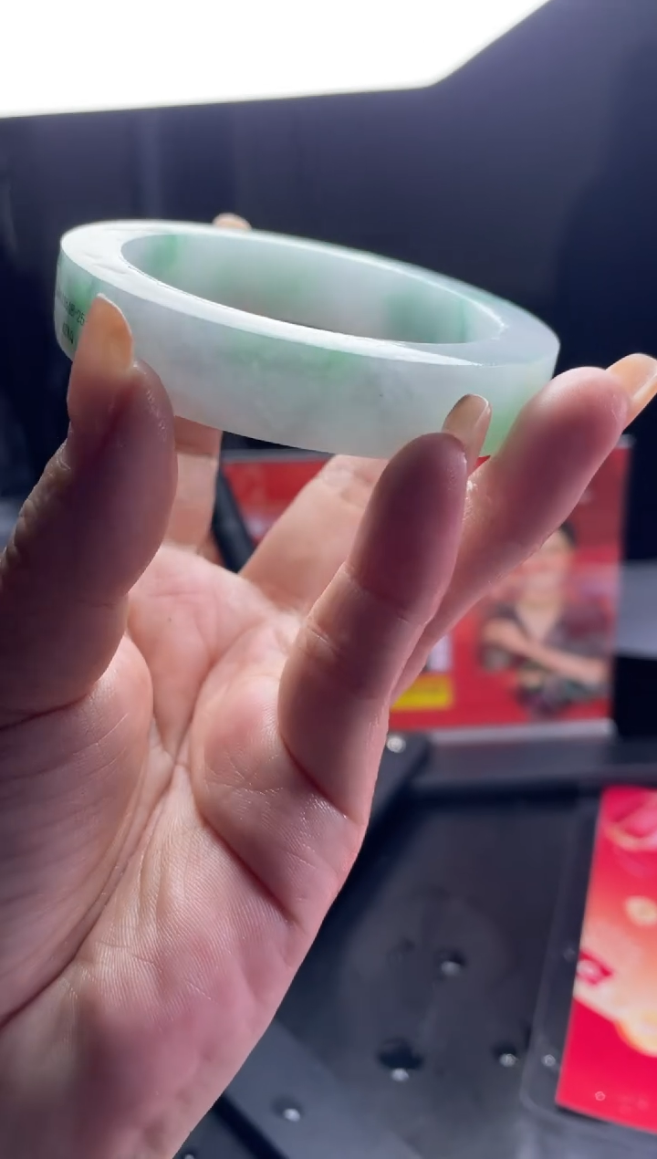 【闪购商品】定制翡翠手镯未镶嵌DDH99998