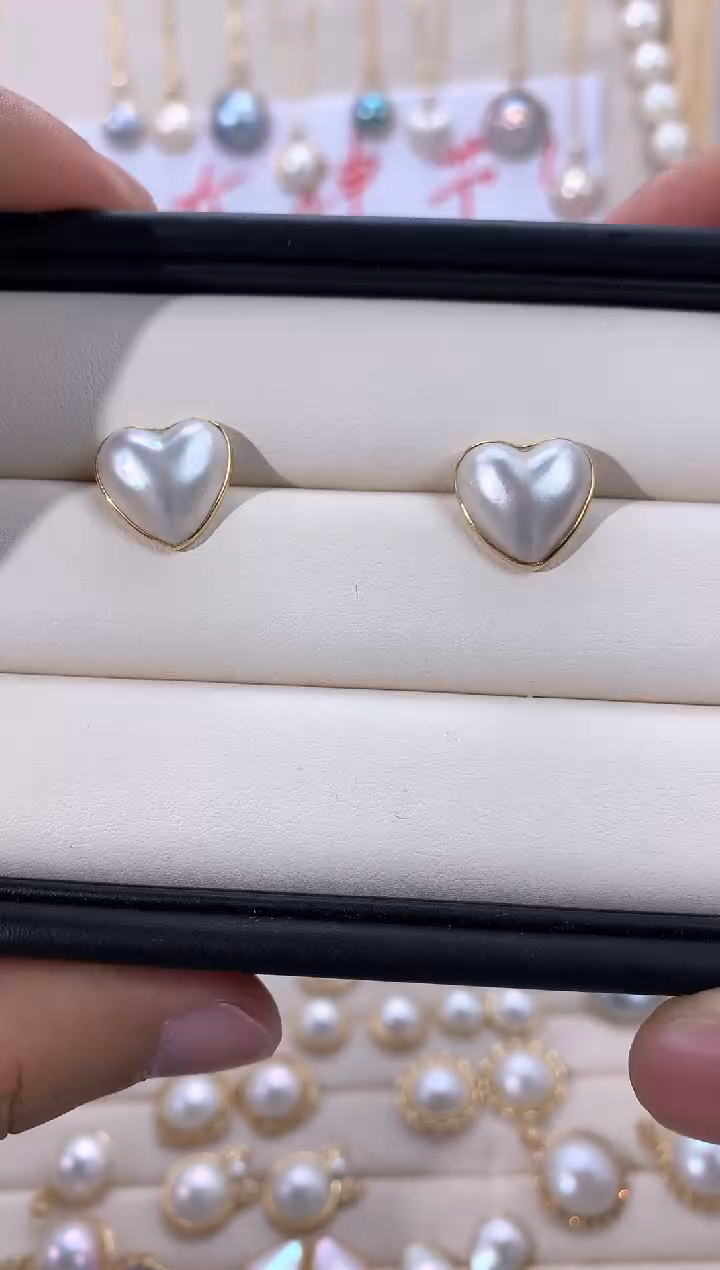 【闪购商品】拼合珍珠（马贝珠）耳饰18K金镶嵌1