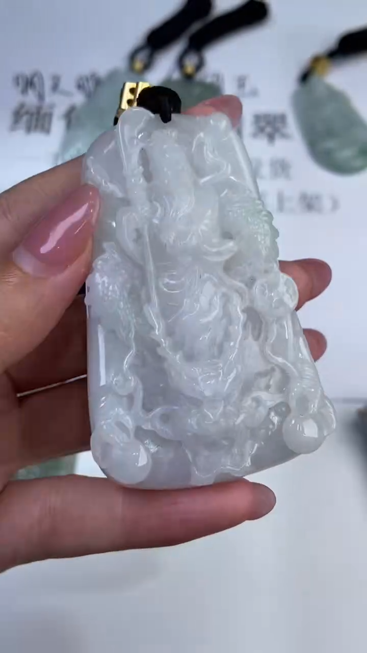 翡翠挂件未镶嵌  294075