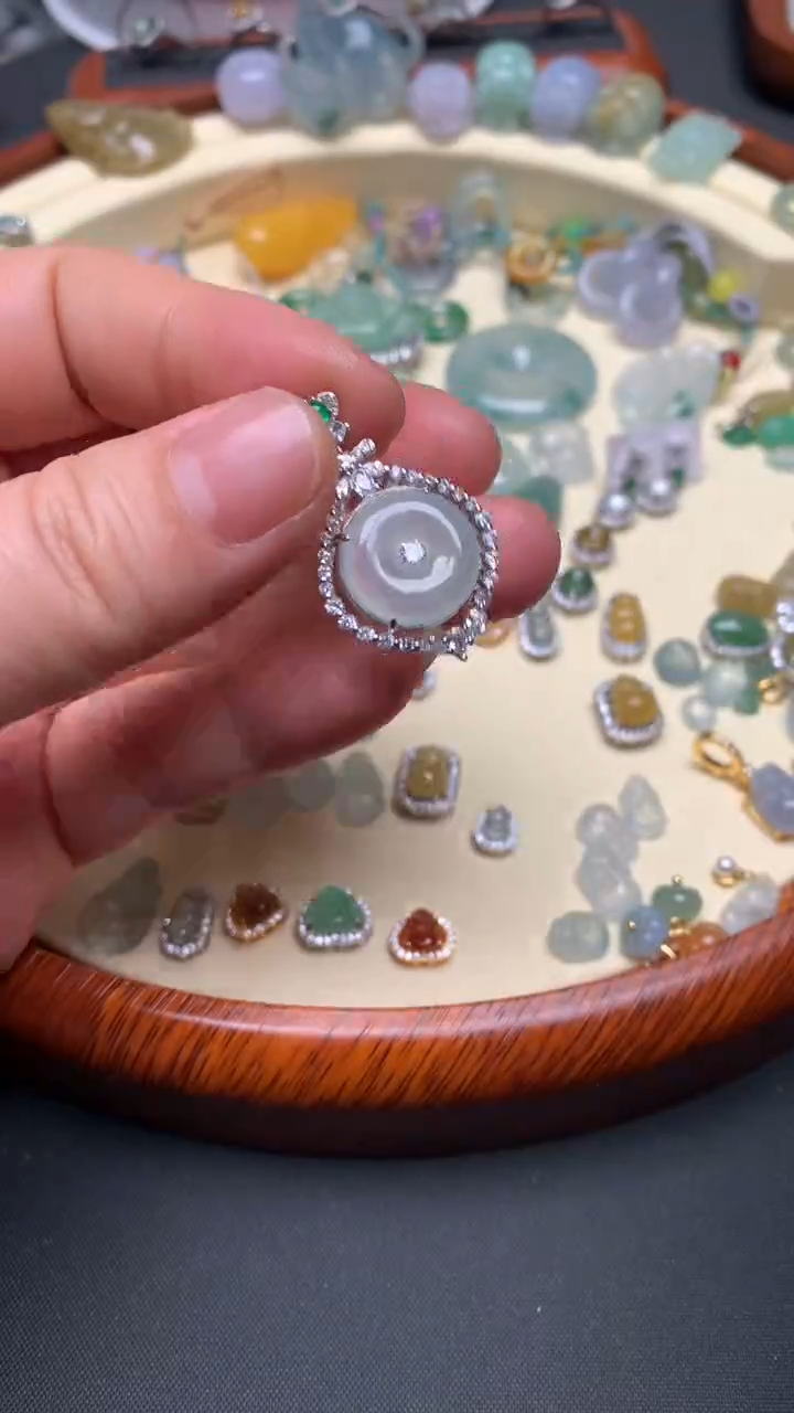 【闪购商品】翡翠颈饰银S925镶嵌翡翠镶嵌平安扣