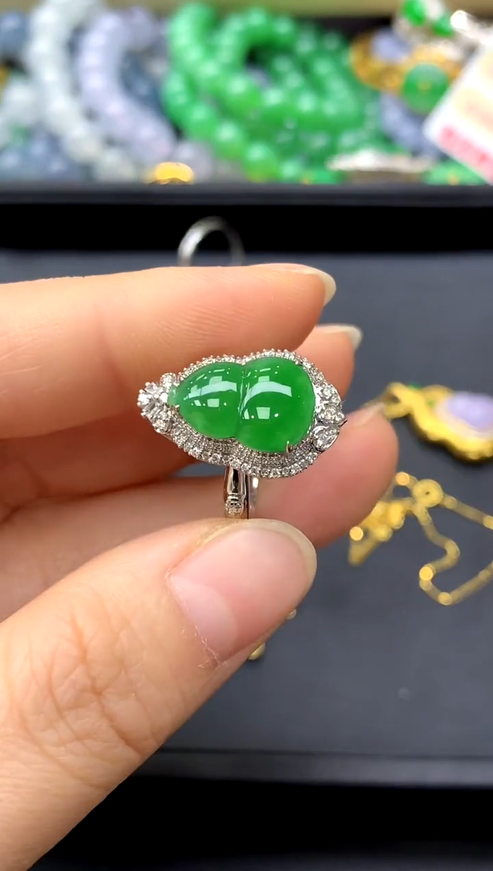 18K金镶嵌戒指翡翠485-中国好珍宝