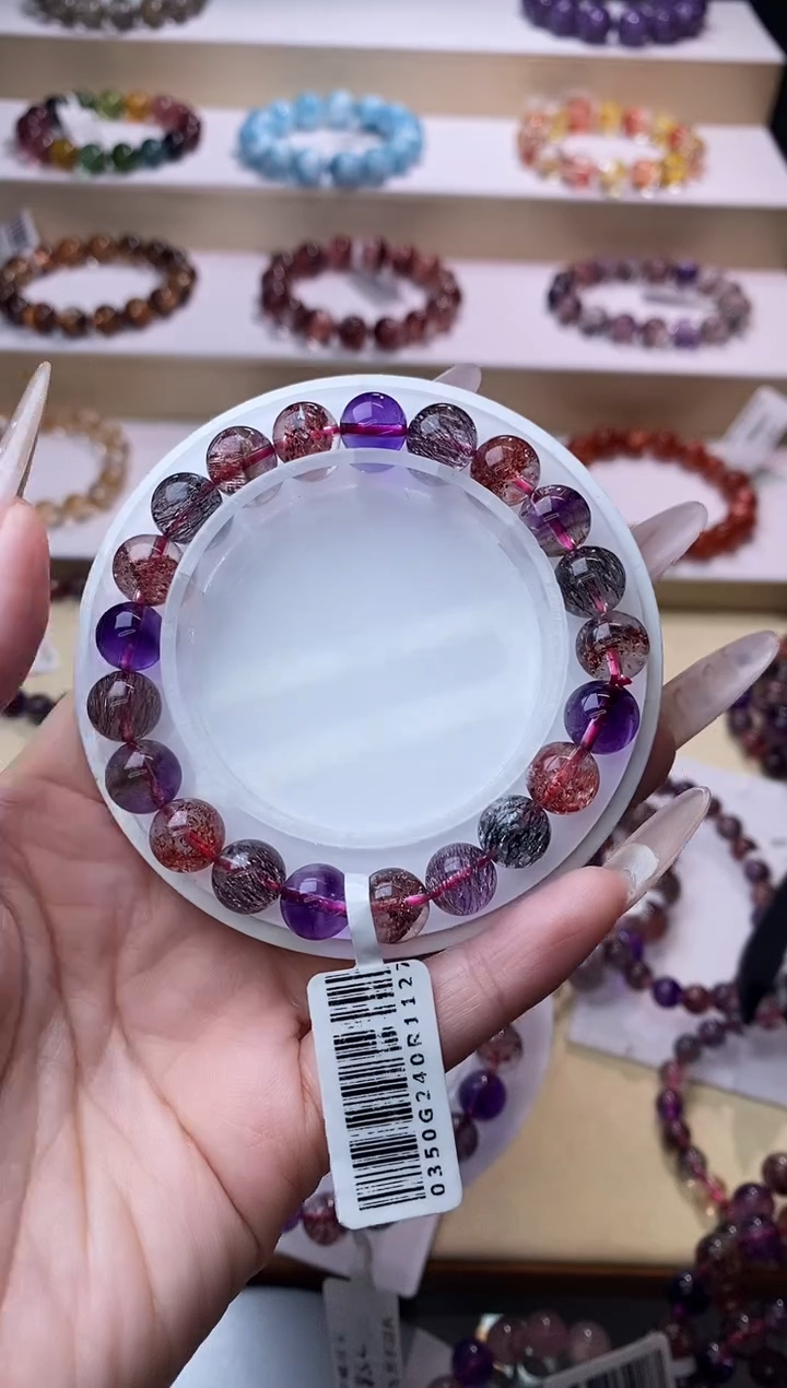 【闪购商品】水晶手链未镶嵌黑加仑超七8m+