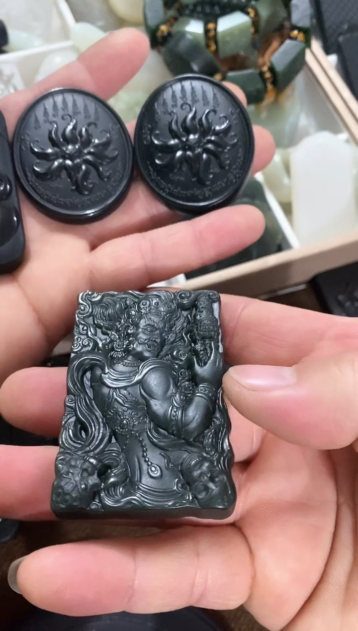 【闪购商品】和田玉吊坠(不含链)未镶嵌不动