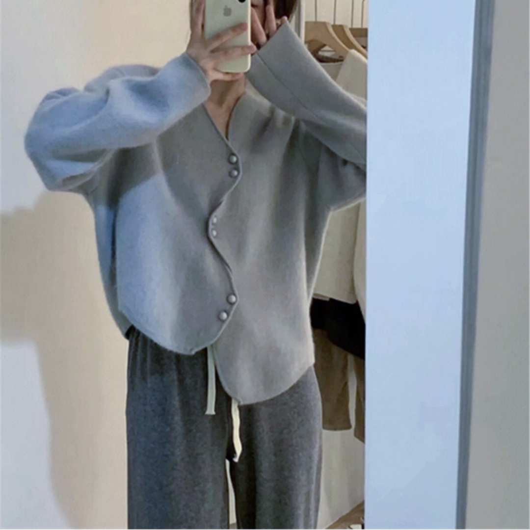 2217 祺欣家 韩版温柔慵懒风不规则小众设计高级感宽松针织开衫