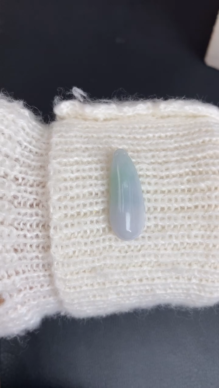 未镶嵌定制翡翠翡翠毛货~