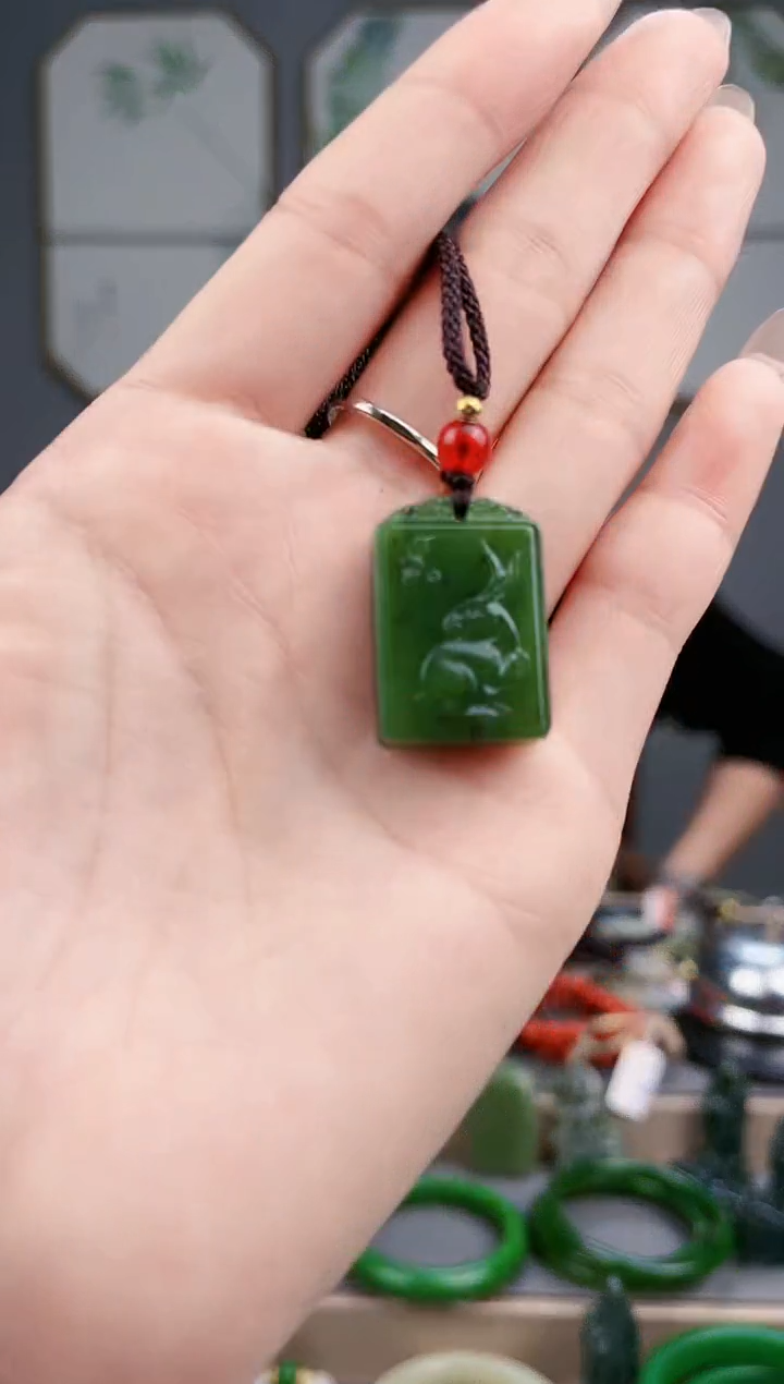 【闪购商品】和田玉颈饰未镶嵌AA多样性发货 拍一发一
