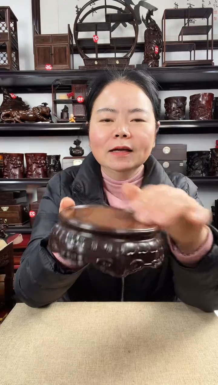 木整2老李红木工艺品