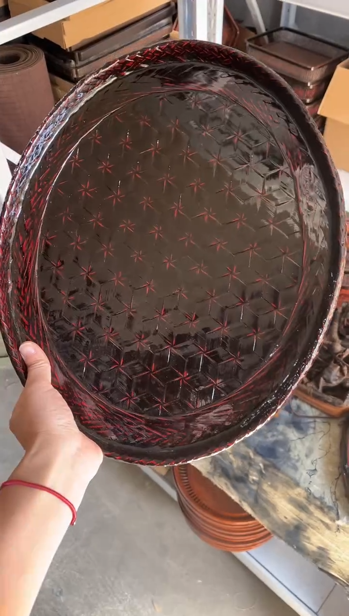 【闪购商品】尺寸37*30厘米 椭圆红黑底托盘