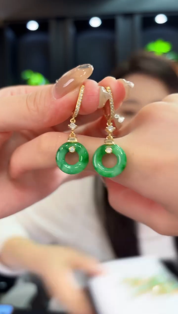 翡翠未镶嵌耳饰缅料A货/多样性发货/一件