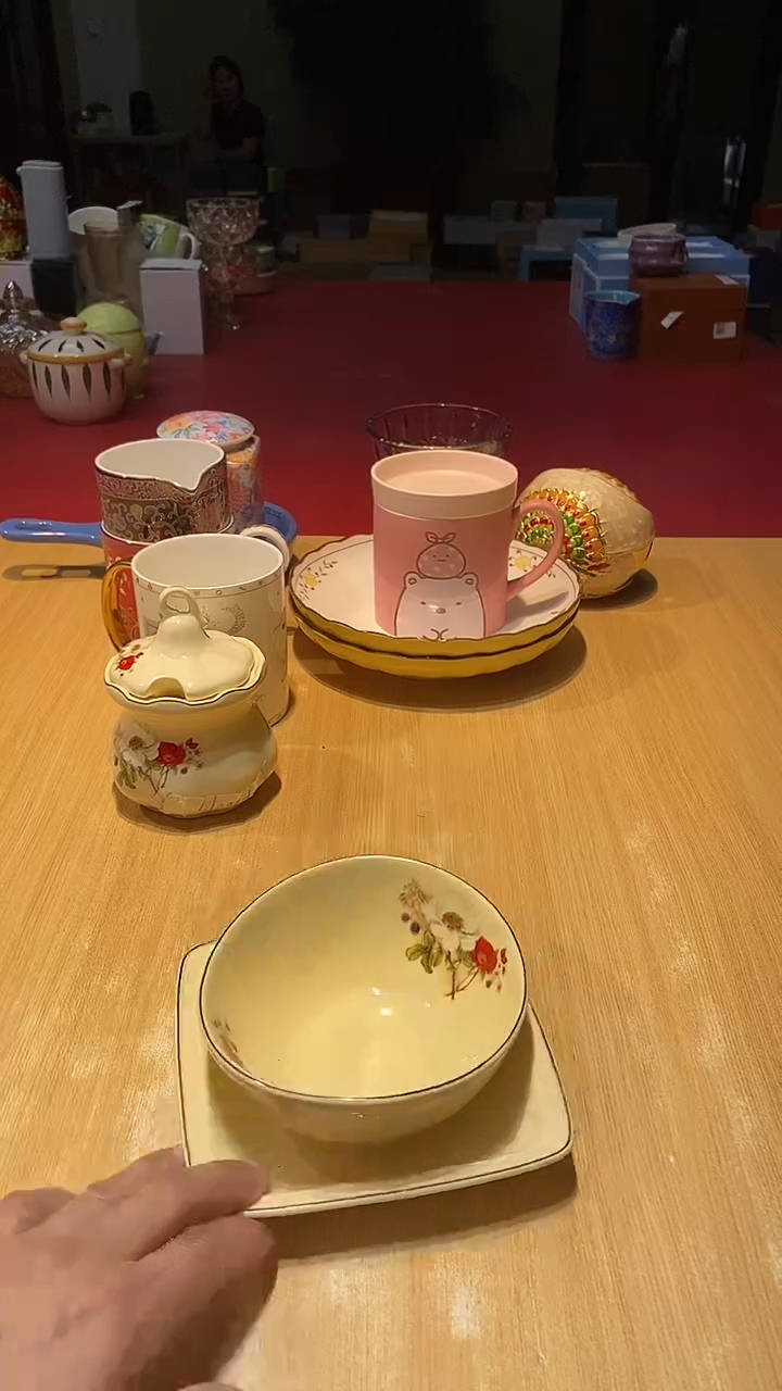 瓷片生活的本意是开心啊@@1