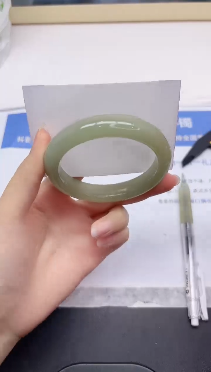 石英质玉手镯未镶嵌142-59.1