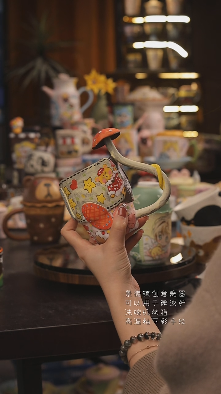 景德镇釉下彩绘设计师款式陶瓷