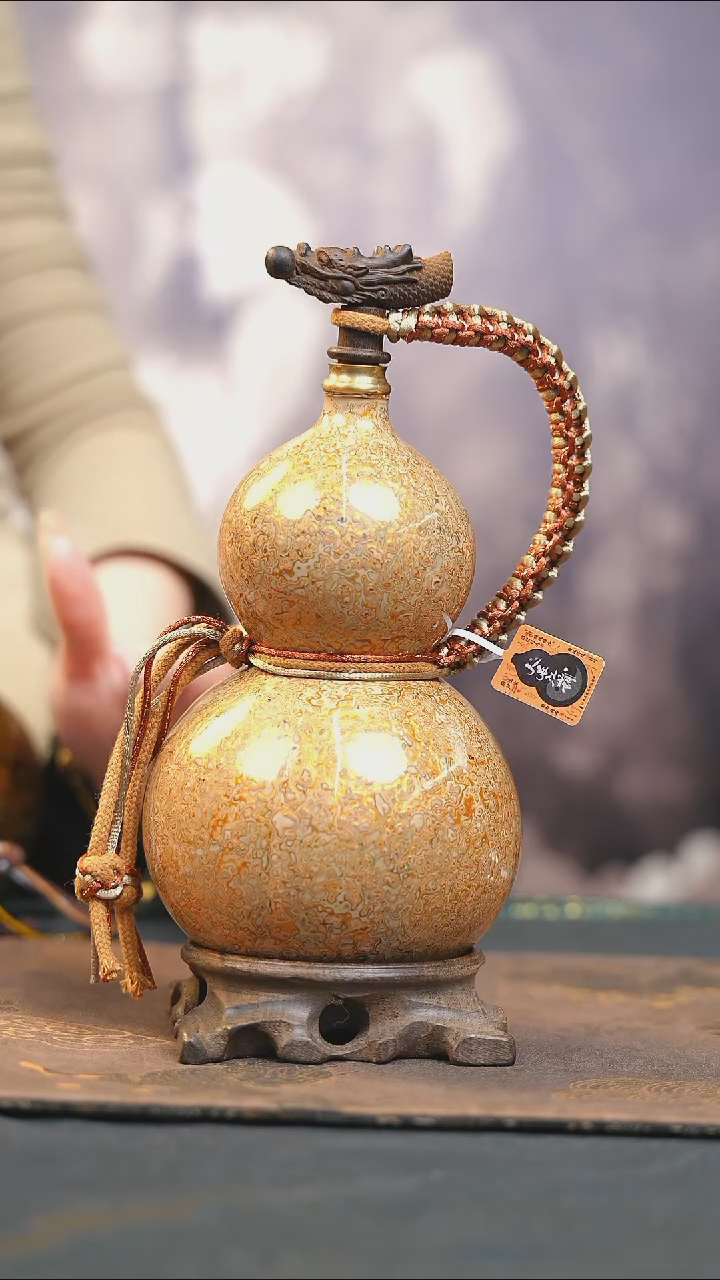 【闪购商品】XC240漆艺酒葫芦不包手串及旋转底座