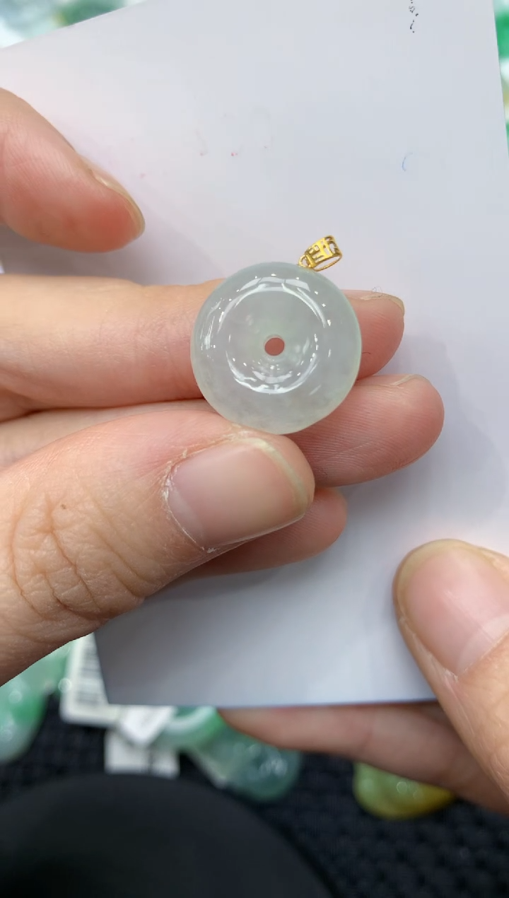 【闪购商品】翡翠颈饰18K金镶嵌11111111